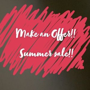 Hi! Looking to clean out closet for summer!!